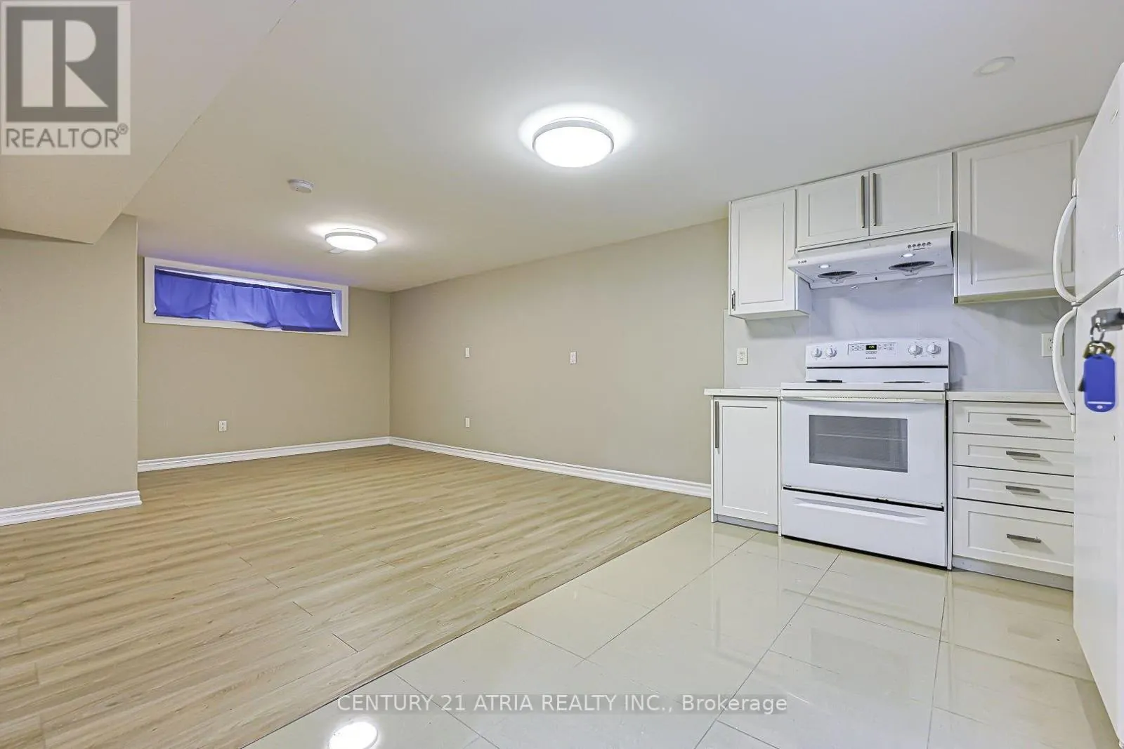 LOWER LEVEL UNIT 1 - 19 MARLBANK ROAD