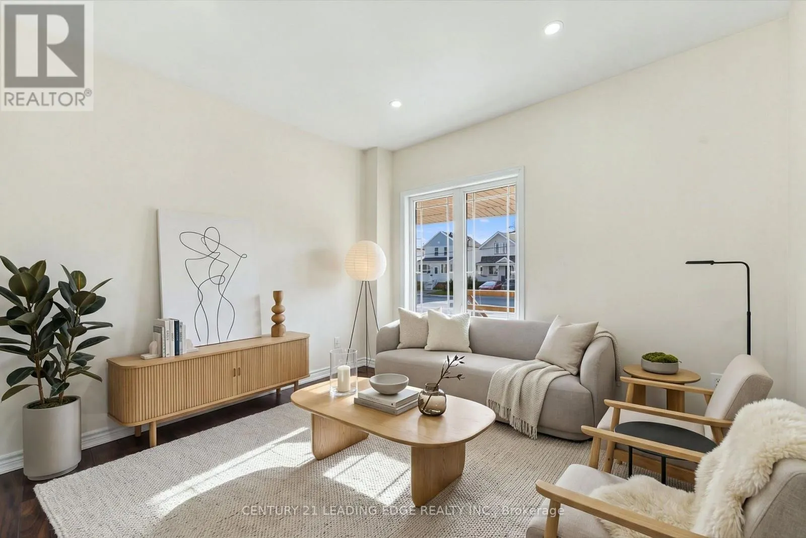 89 PARK ROAD S