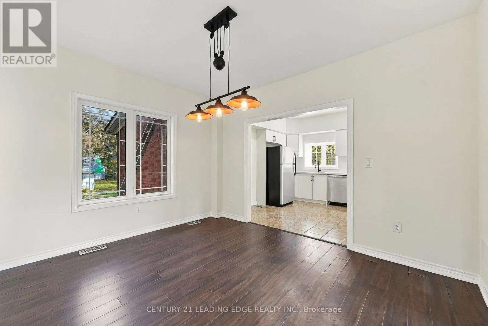 89 PARK ROAD S