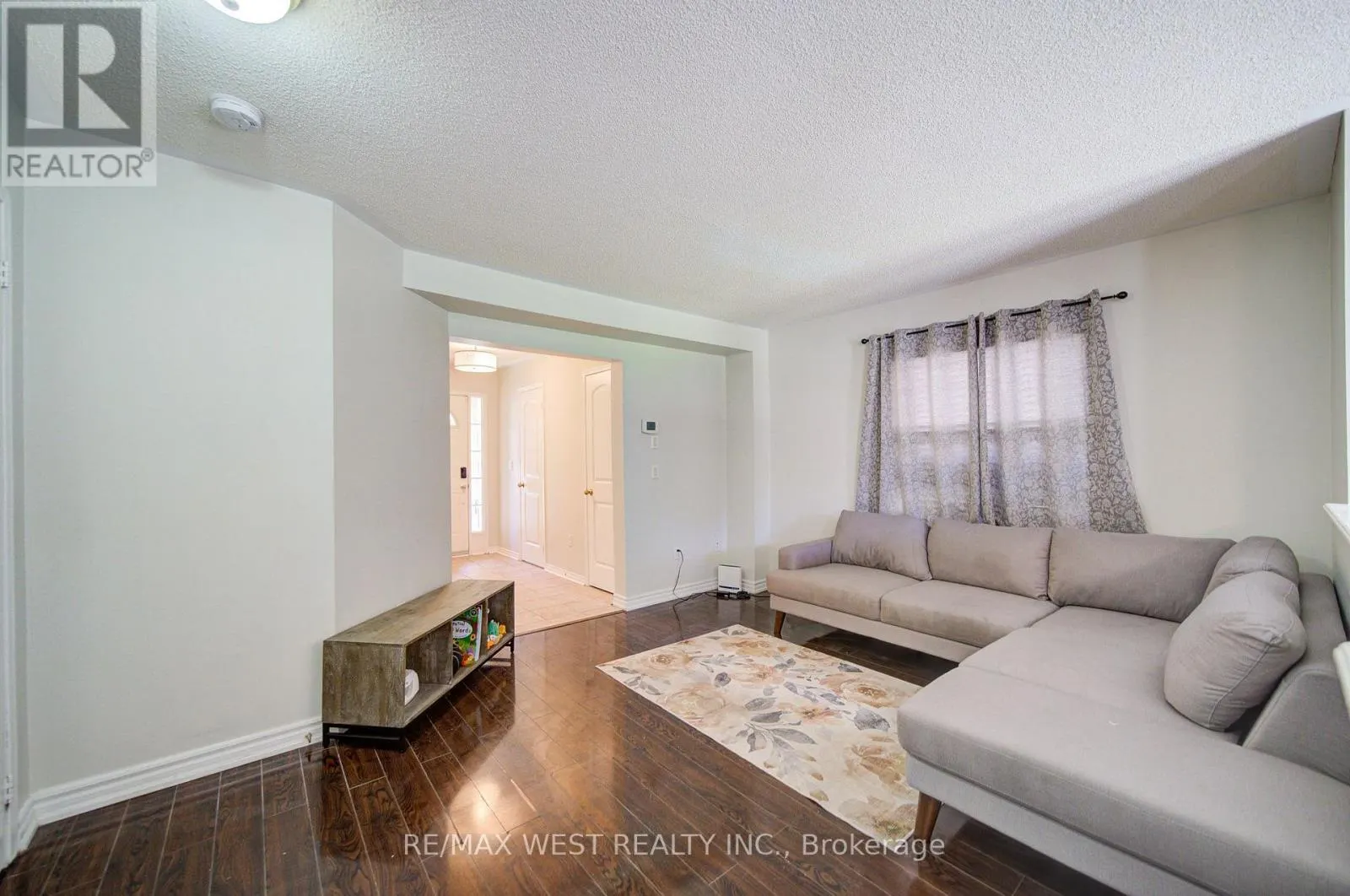143 ALLWORTH CRESCENT