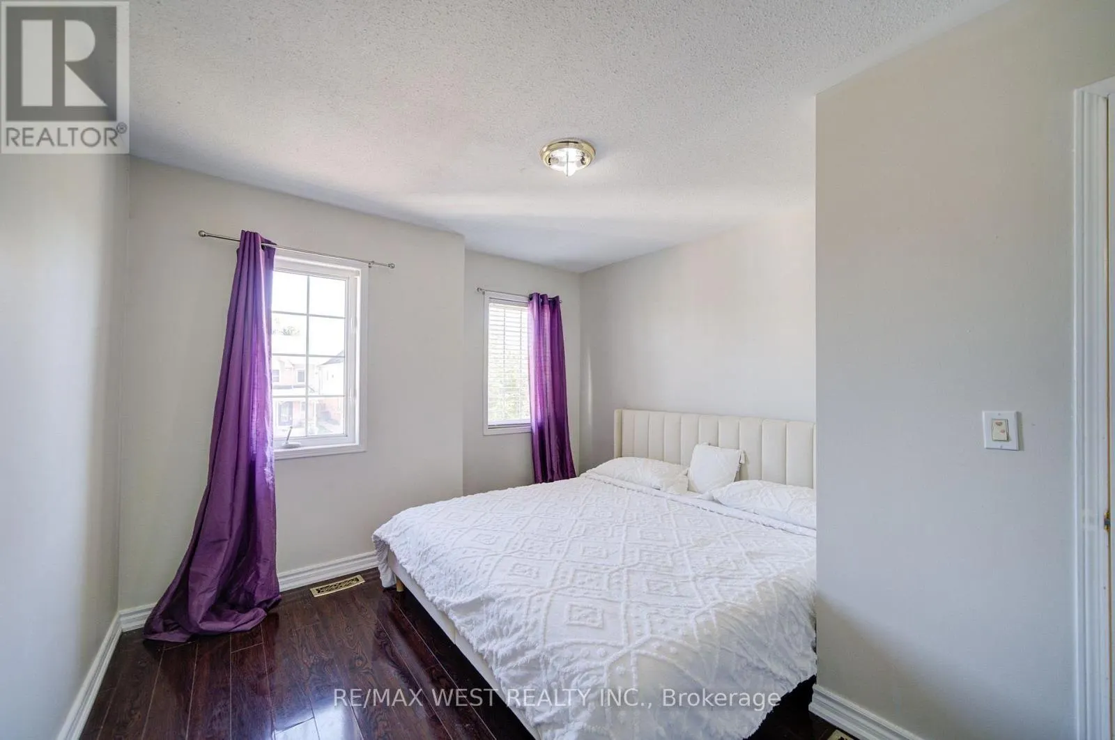 143 ALLWORTH CRESCENT