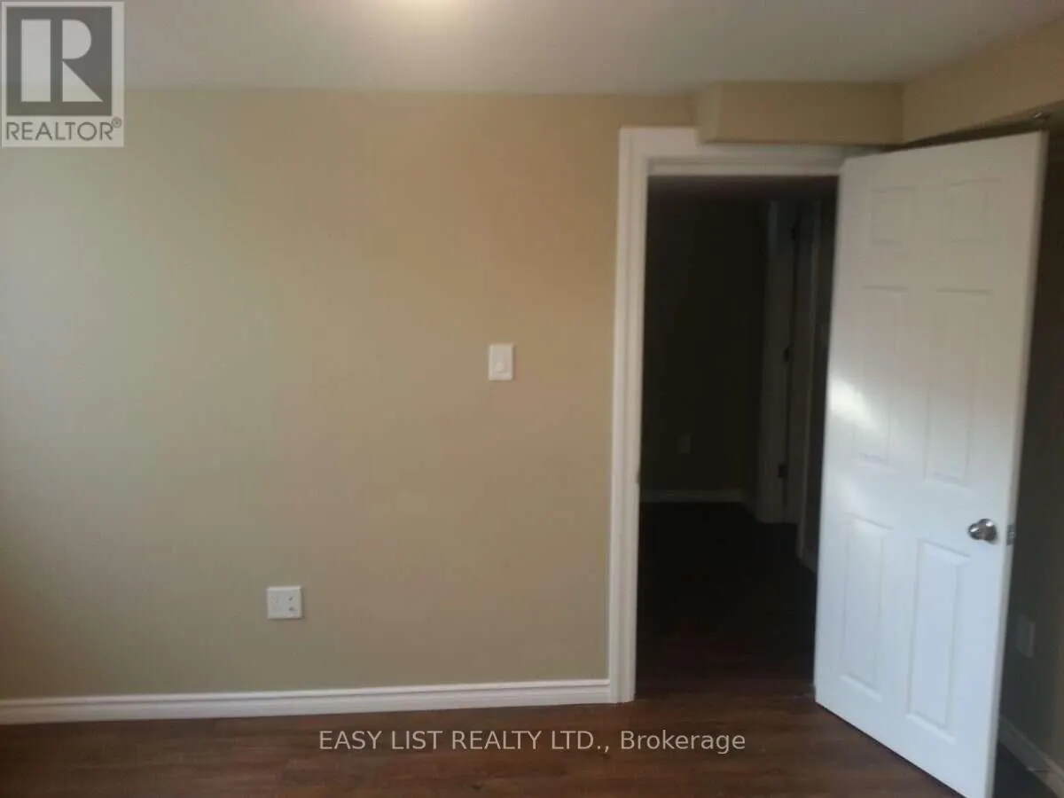 2 INGLIS AVENUE