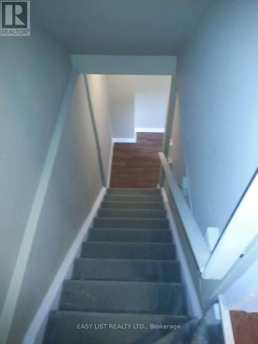 2 INGLIS AVENUE