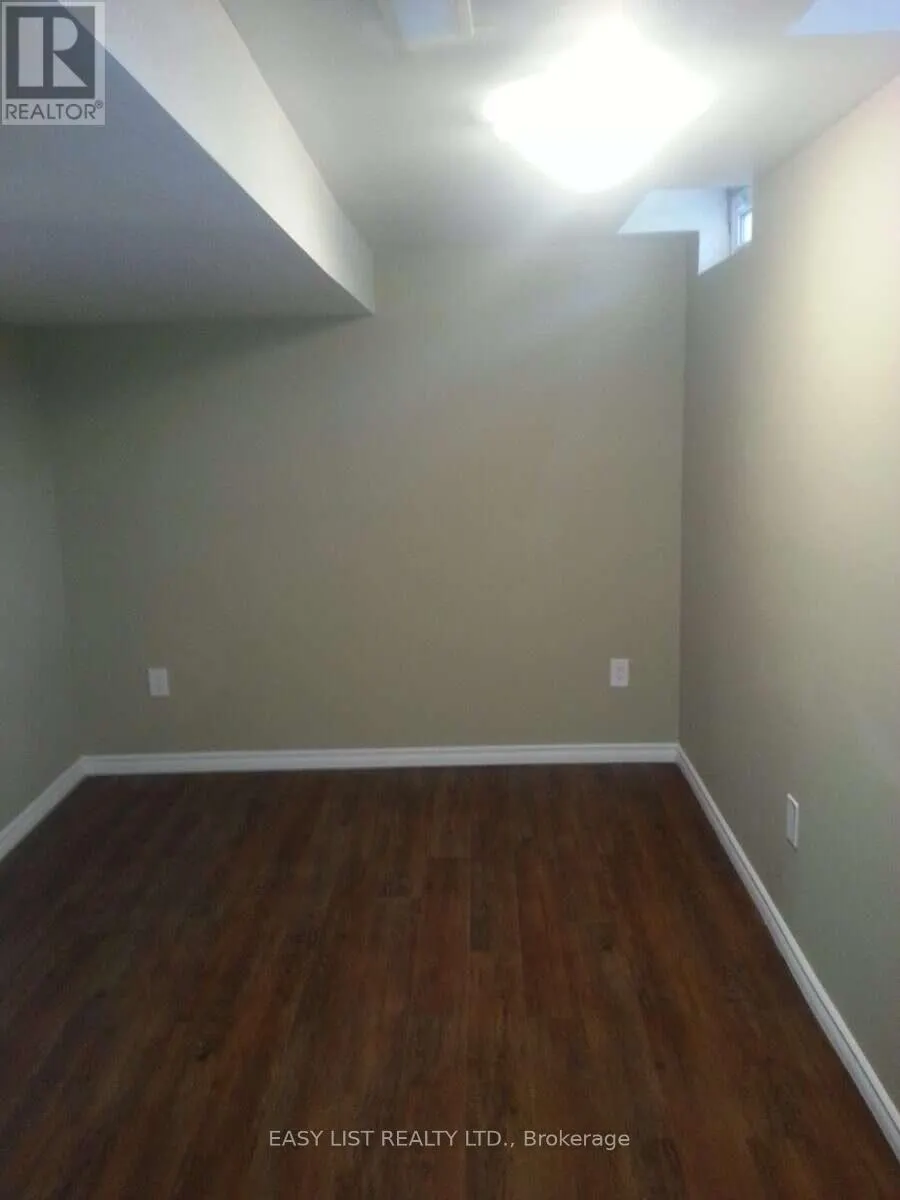 2 INGLIS AVENUE