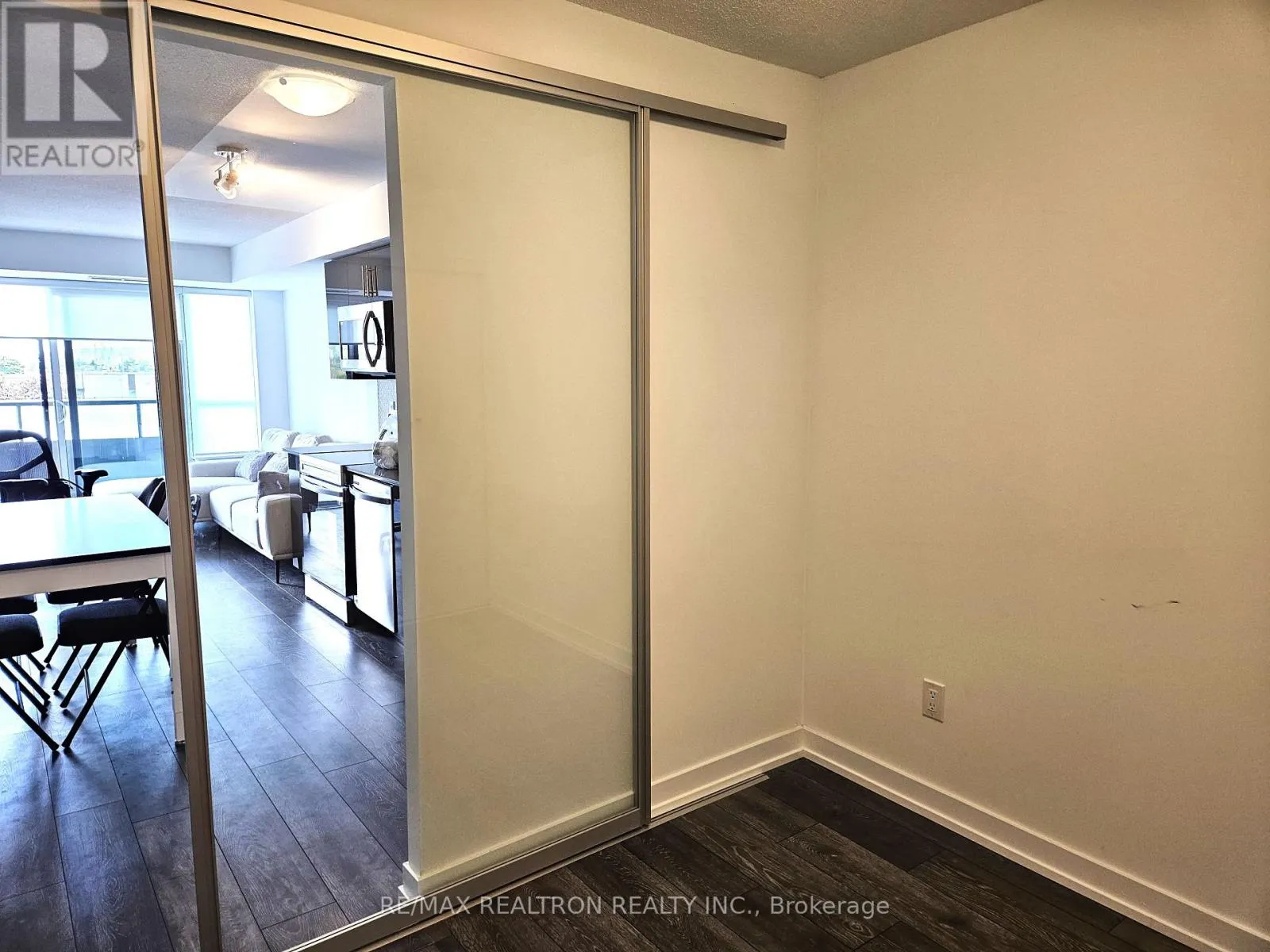 402 - 1455 CELEBRATION DRIVE