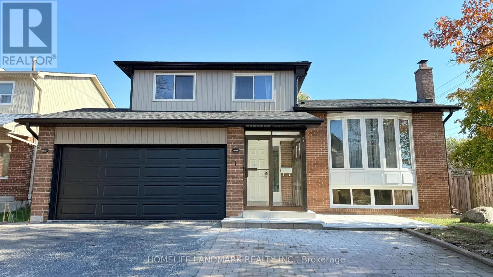 1 ALEXMUIR BOULEVARD