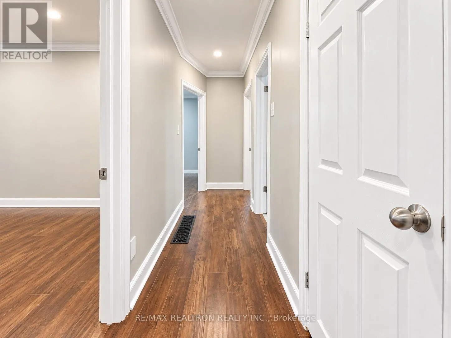 MAIN FLOOR - 73 NORTH WOODROW BOULEVARD