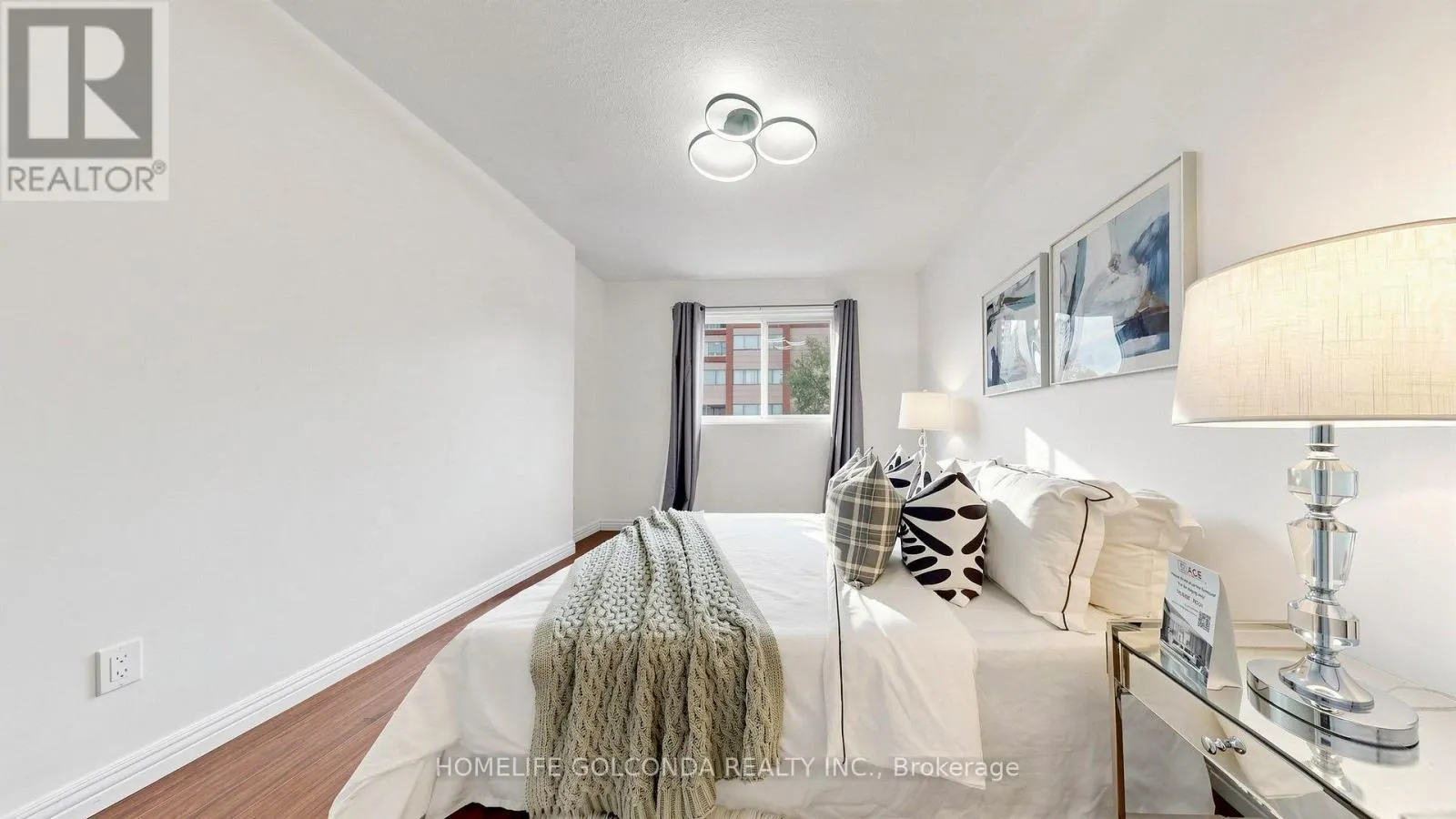 69 - 1290 BRIDLETOWNE CIRCLE