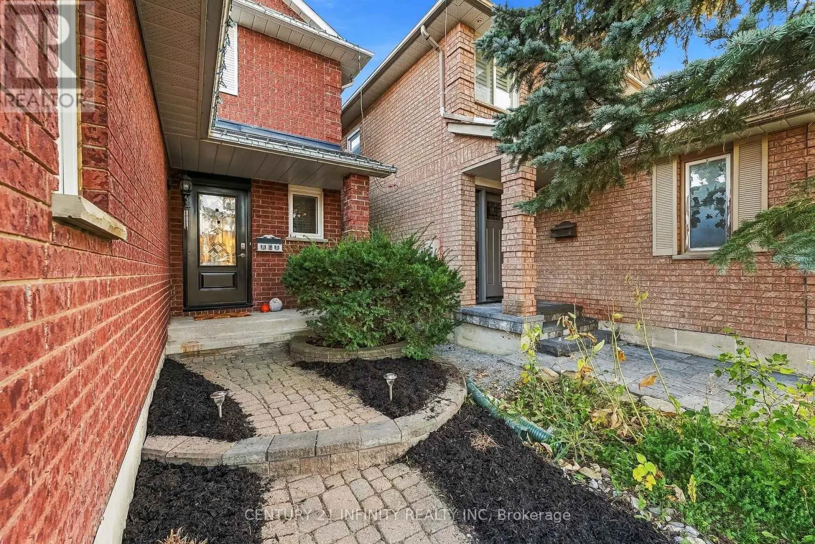 35 FIELDCREST AVENUE