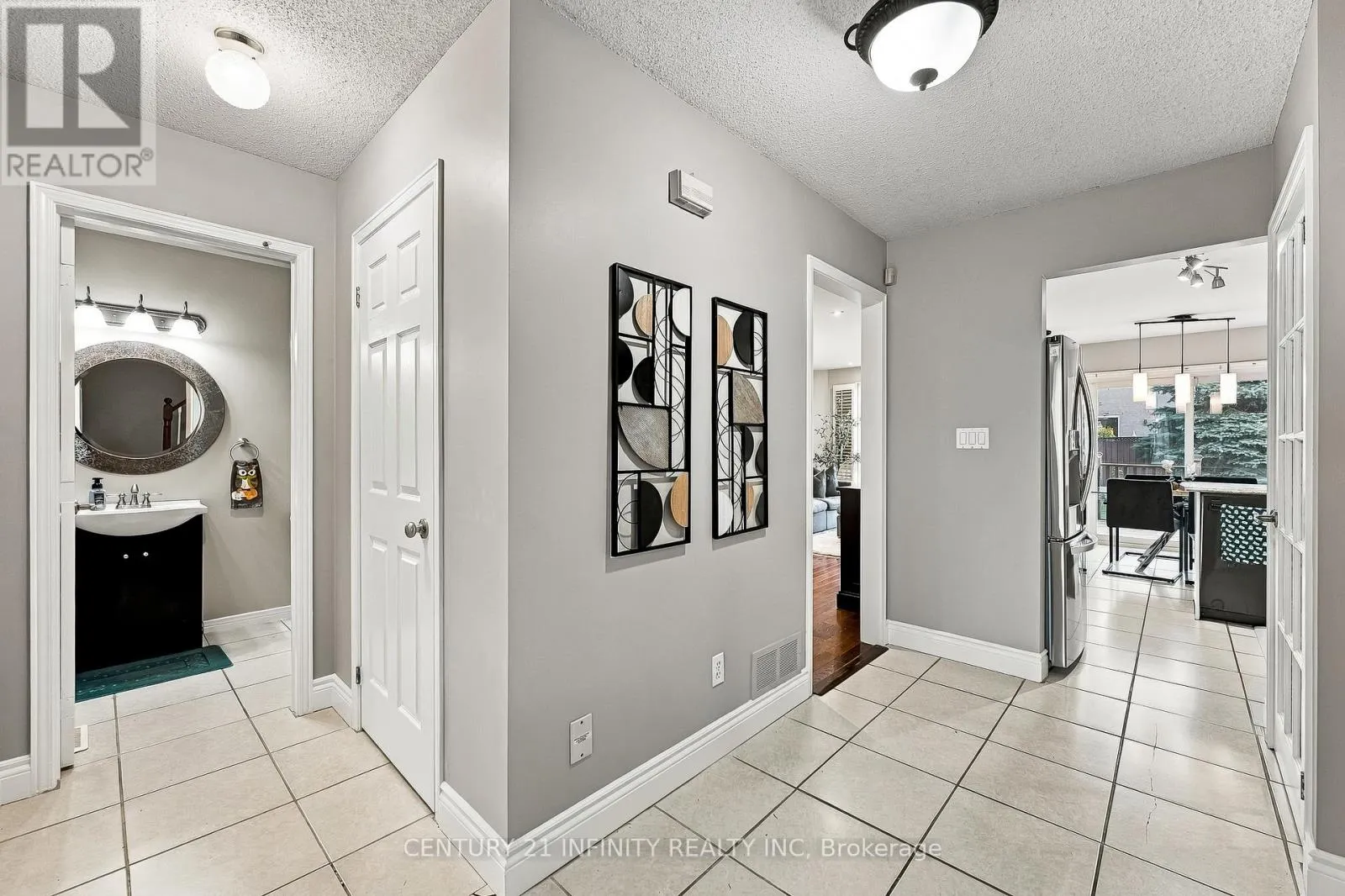 35 FIELDCREST AVENUE