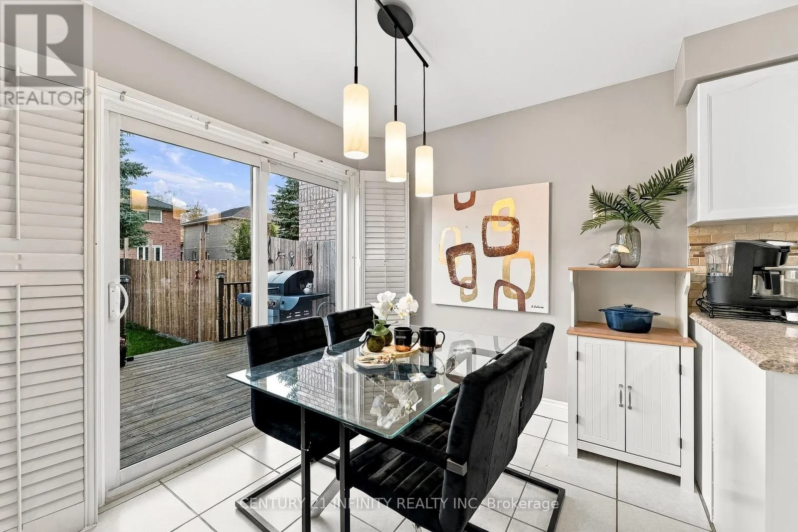 35 FIELDCREST AVENUE