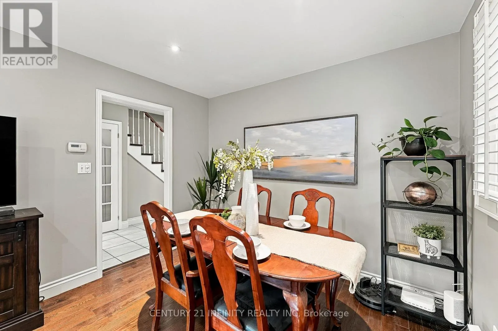 35 FIELDCREST AVENUE