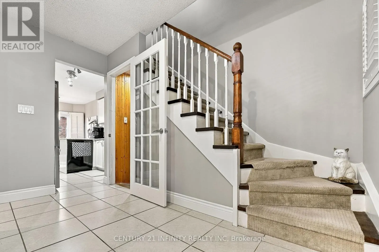 35 FIELDCREST AVENUE