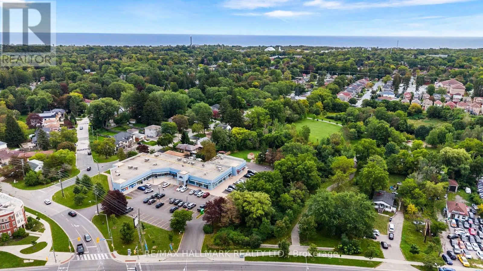 52 - 4689 KINGSTON ROAD