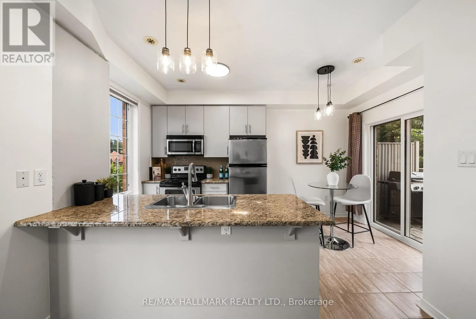 52 - 4689 KINGSTON ROAD