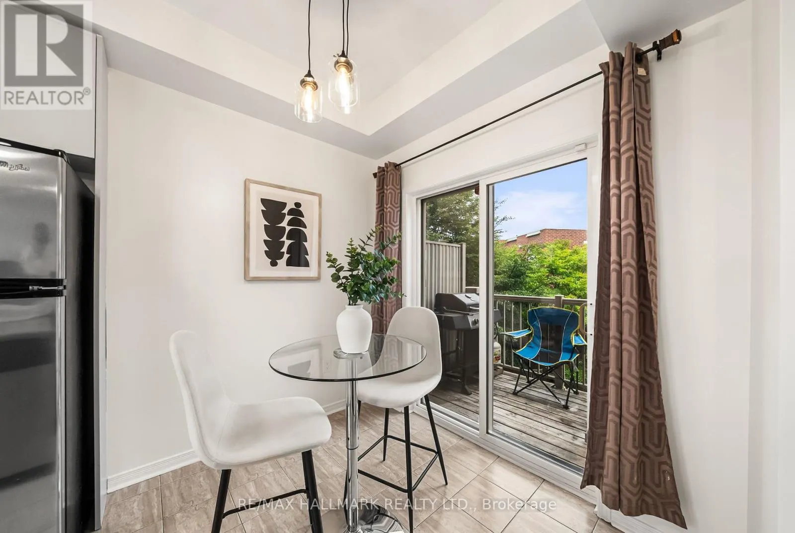 52 - 4689 KINGSTON ROAD
