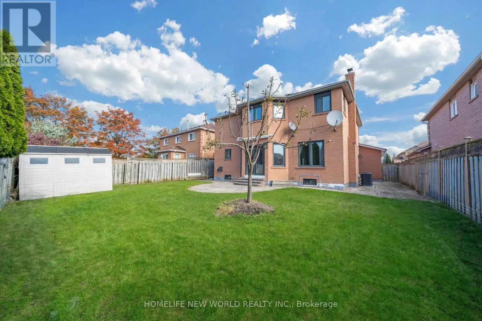 43 DEWBOURNE PLACE