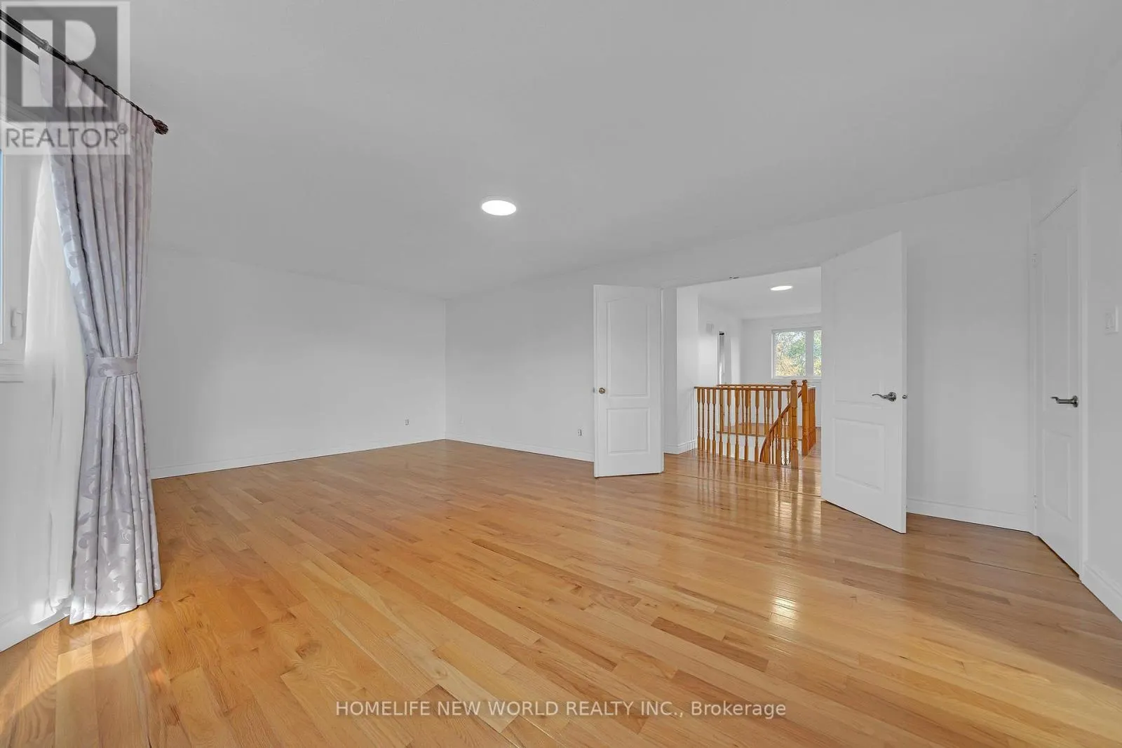 43 DEWBOURNE PLACE