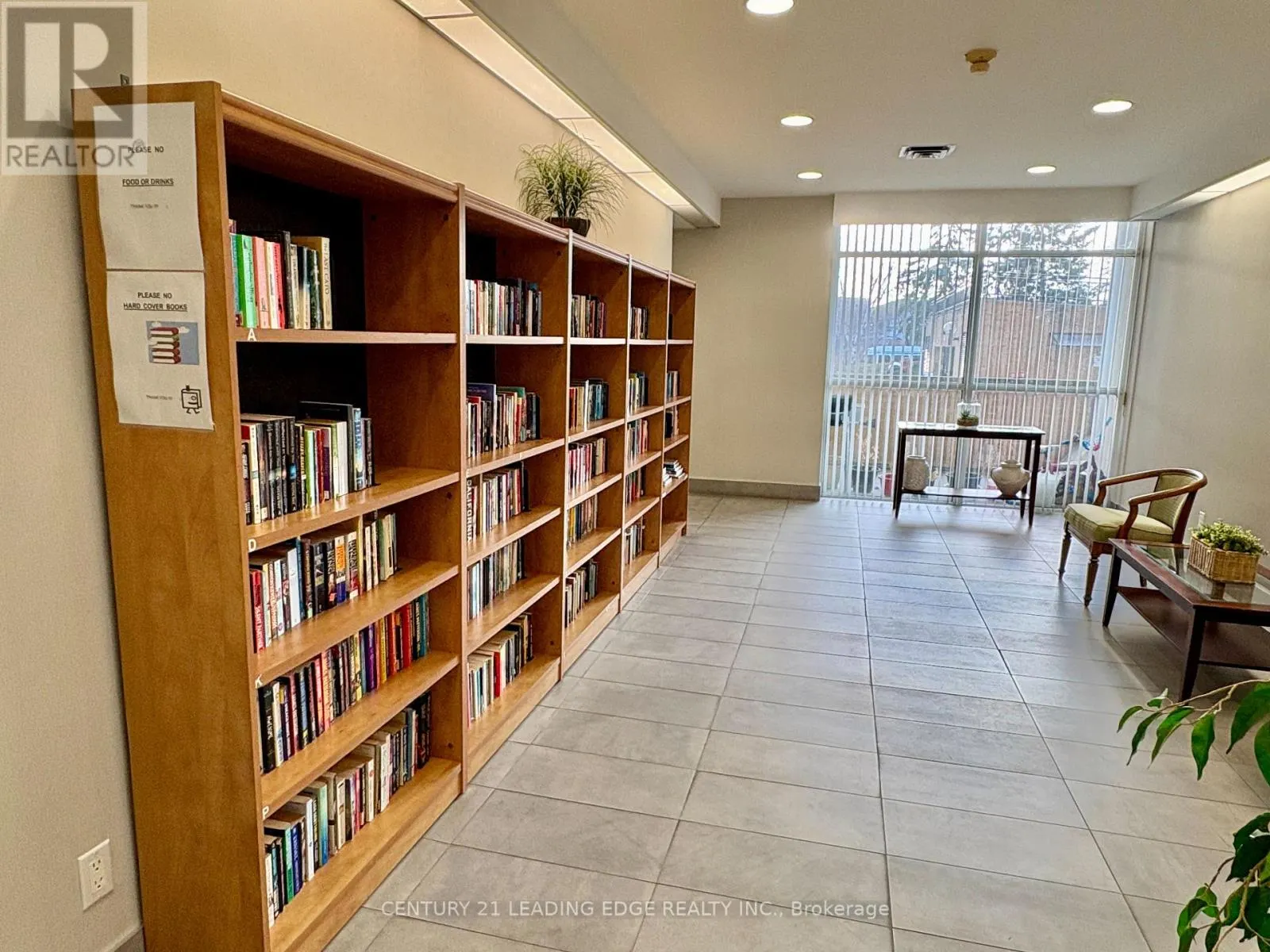 815 - 1665 PICKERING PARKWAY