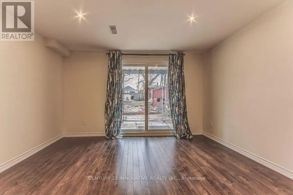 1 HORTON BOULEVARD S