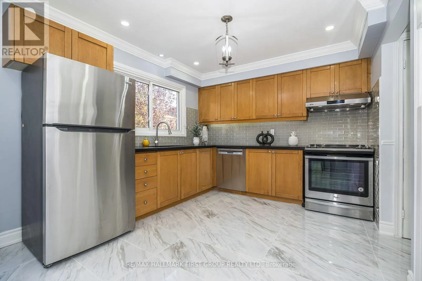 141 DANIELS CRESCENT