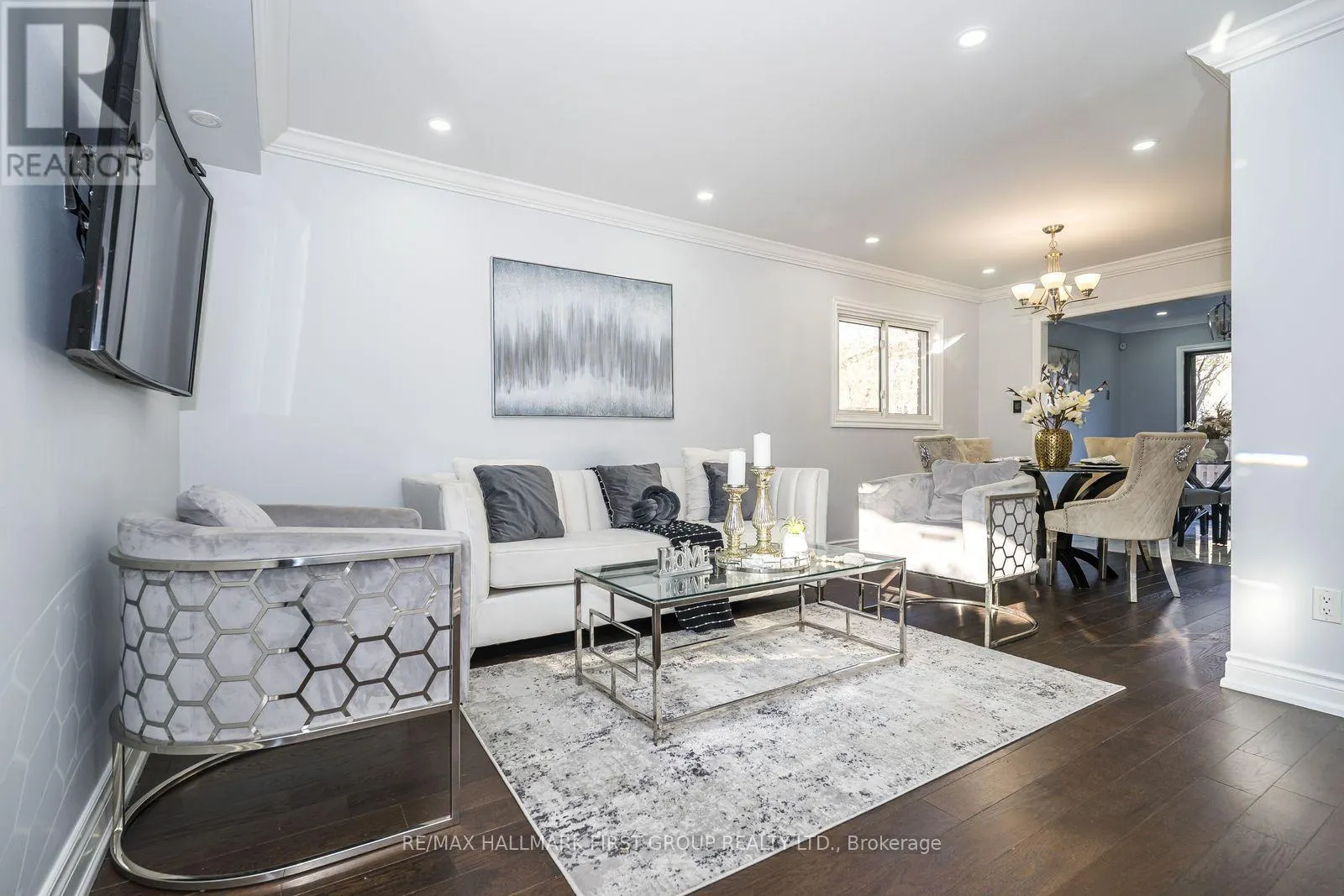 141 DANIELS CRESCENT