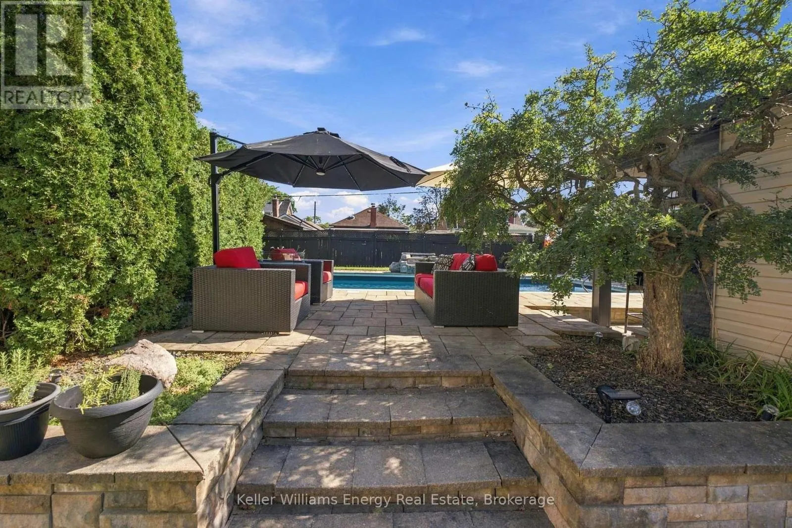 107 SUTHERLAND AVENUE