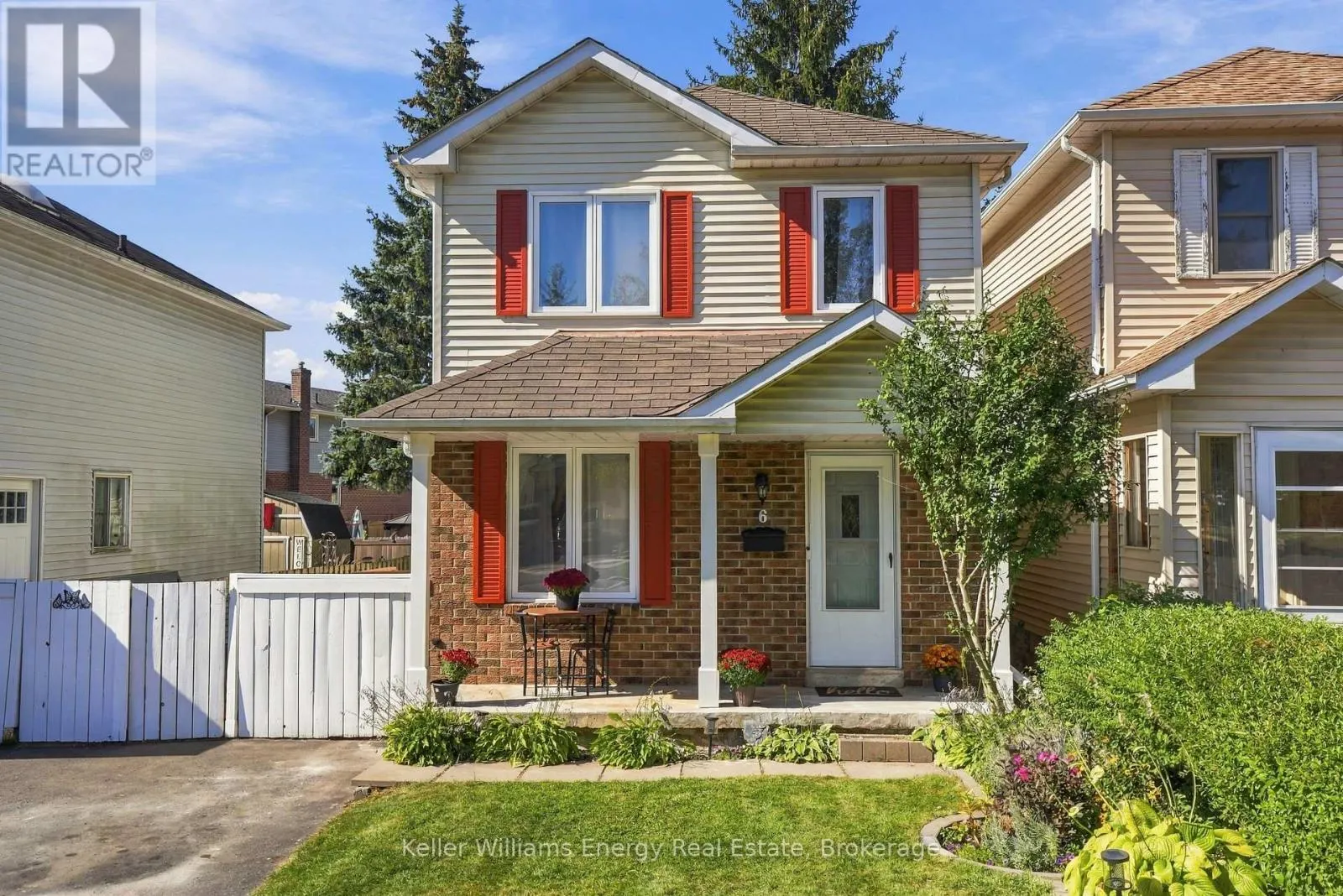6 OVERBANK DRIVE