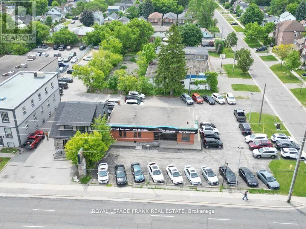 349 KING STREET W