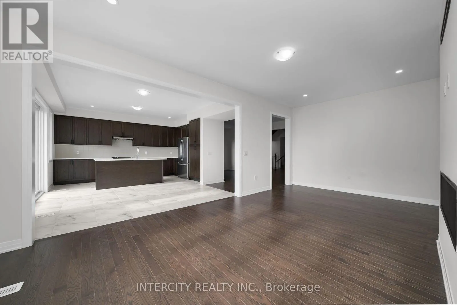 63 BERGAMOT ROAD
