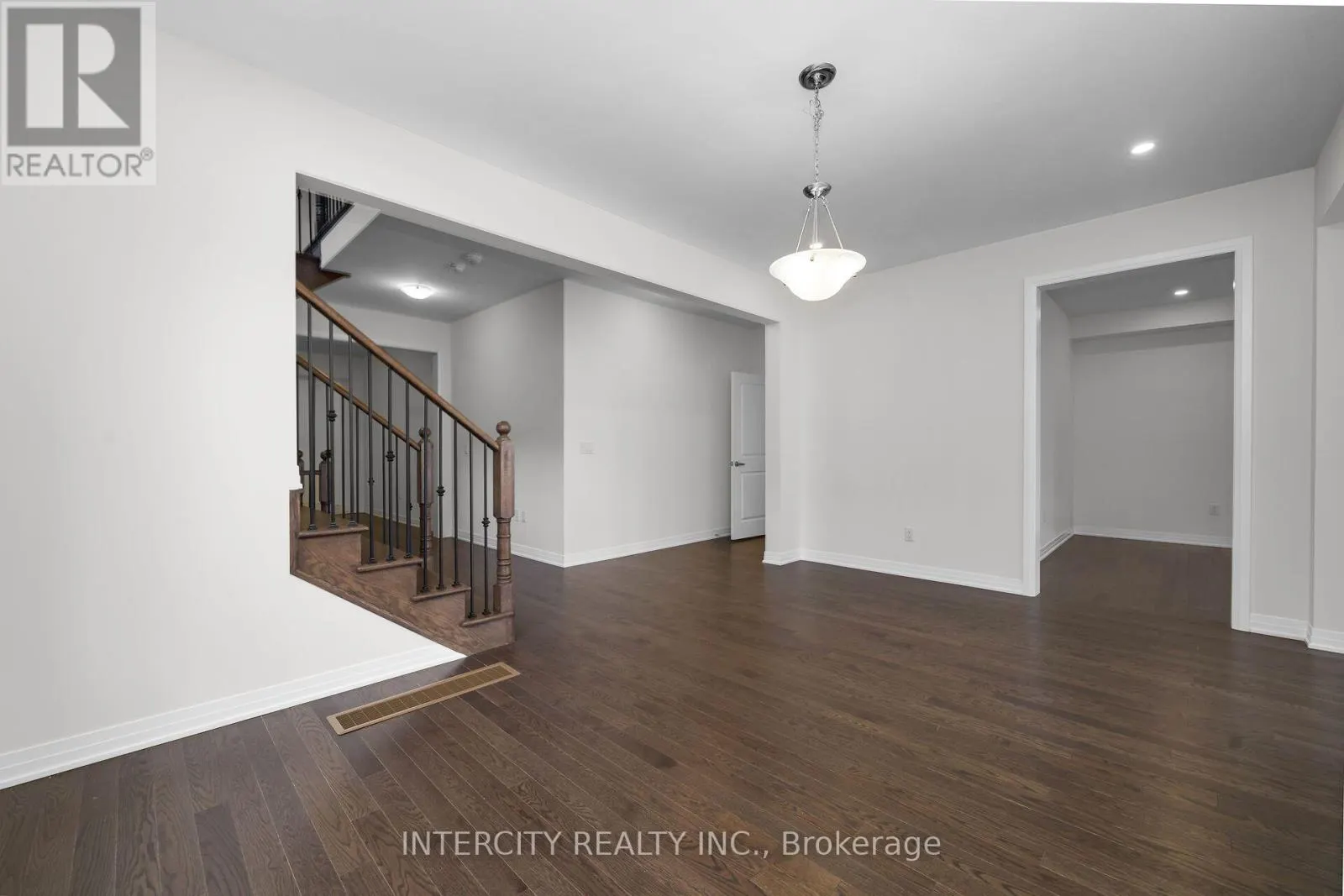 63 BERGAMOT ROAD