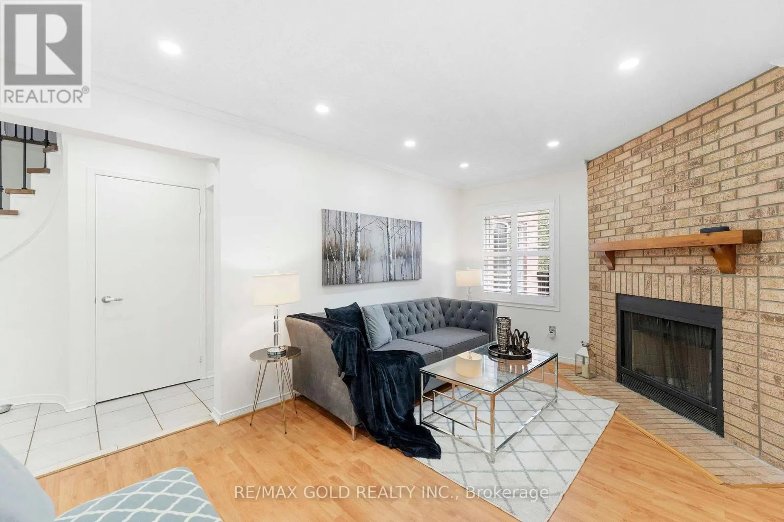 299 DELANEY DRIVE