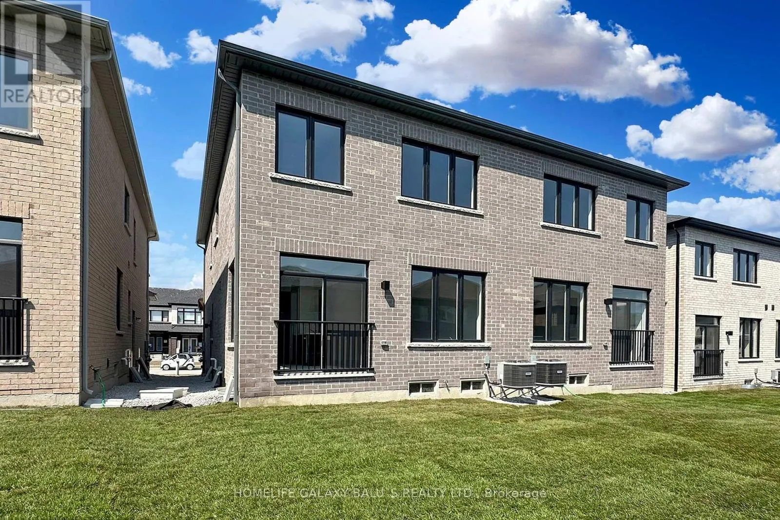 80 ARMILIA PLACE