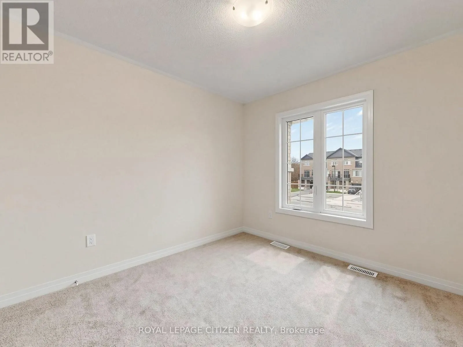 66 WAKELY CRESCENT