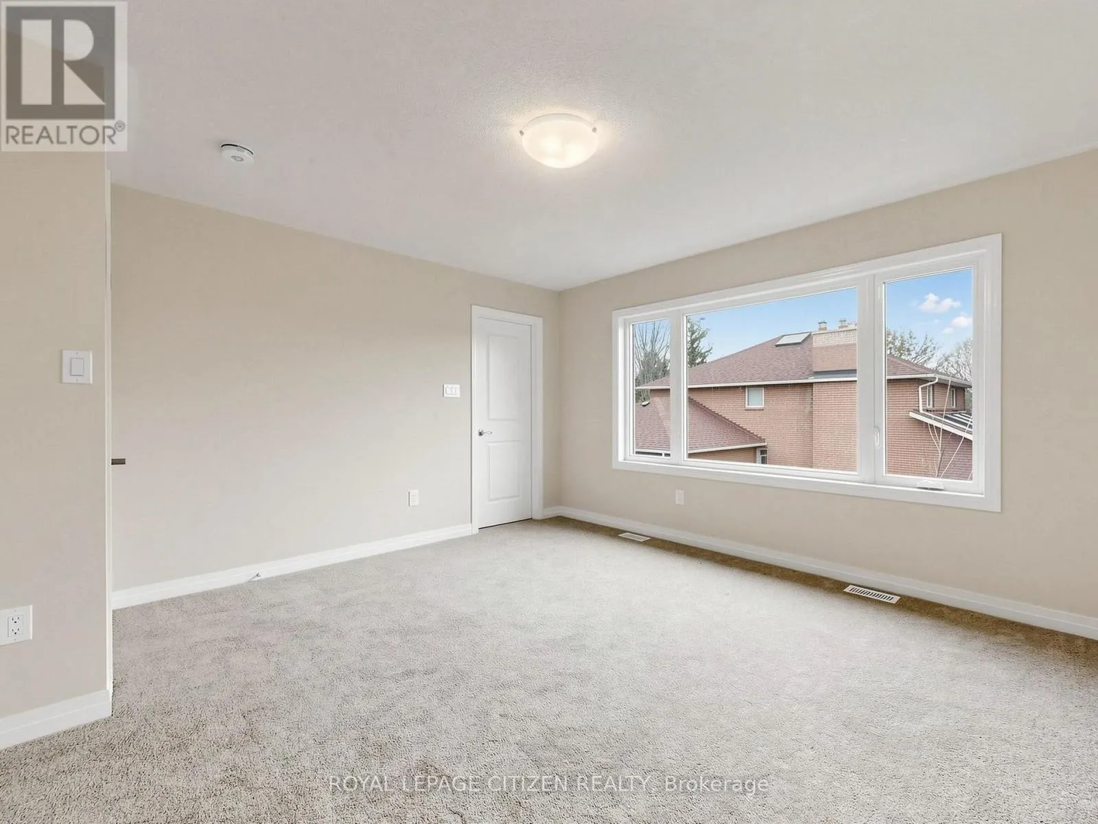 66 WAKELY CRESCENT