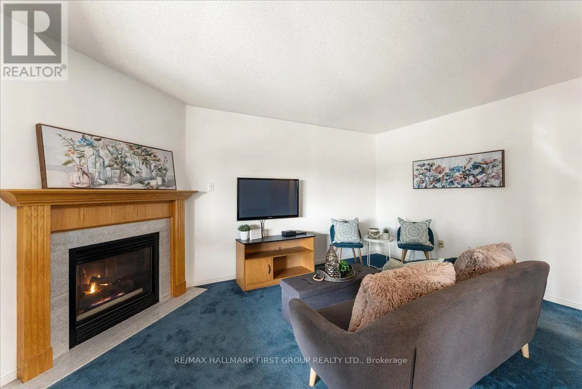 989 DEER VALLEY DRIVE