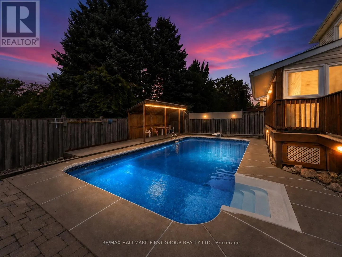 989 DEER VALLEY DRIVE