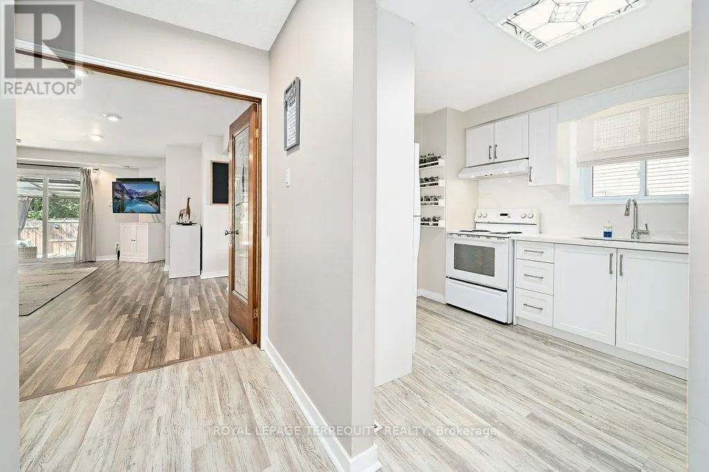 872 FINLEY AVENUE