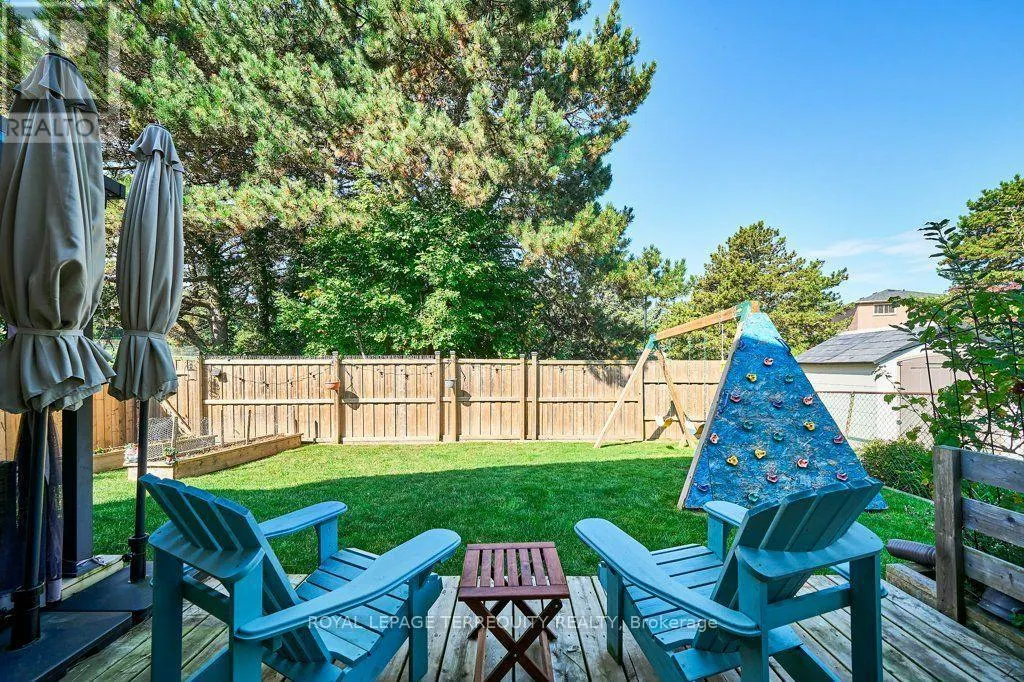 872 FINLEY AVENUE