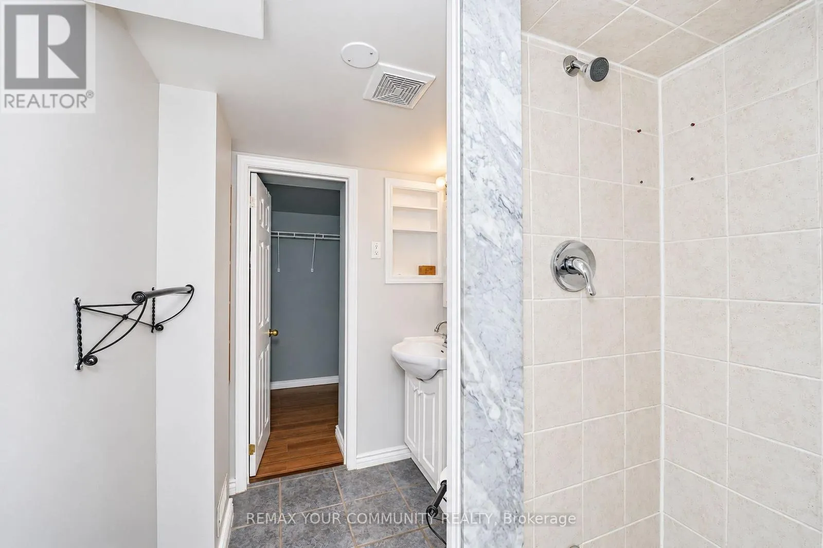 BSMT - 67 DOOLEY CRESCENT