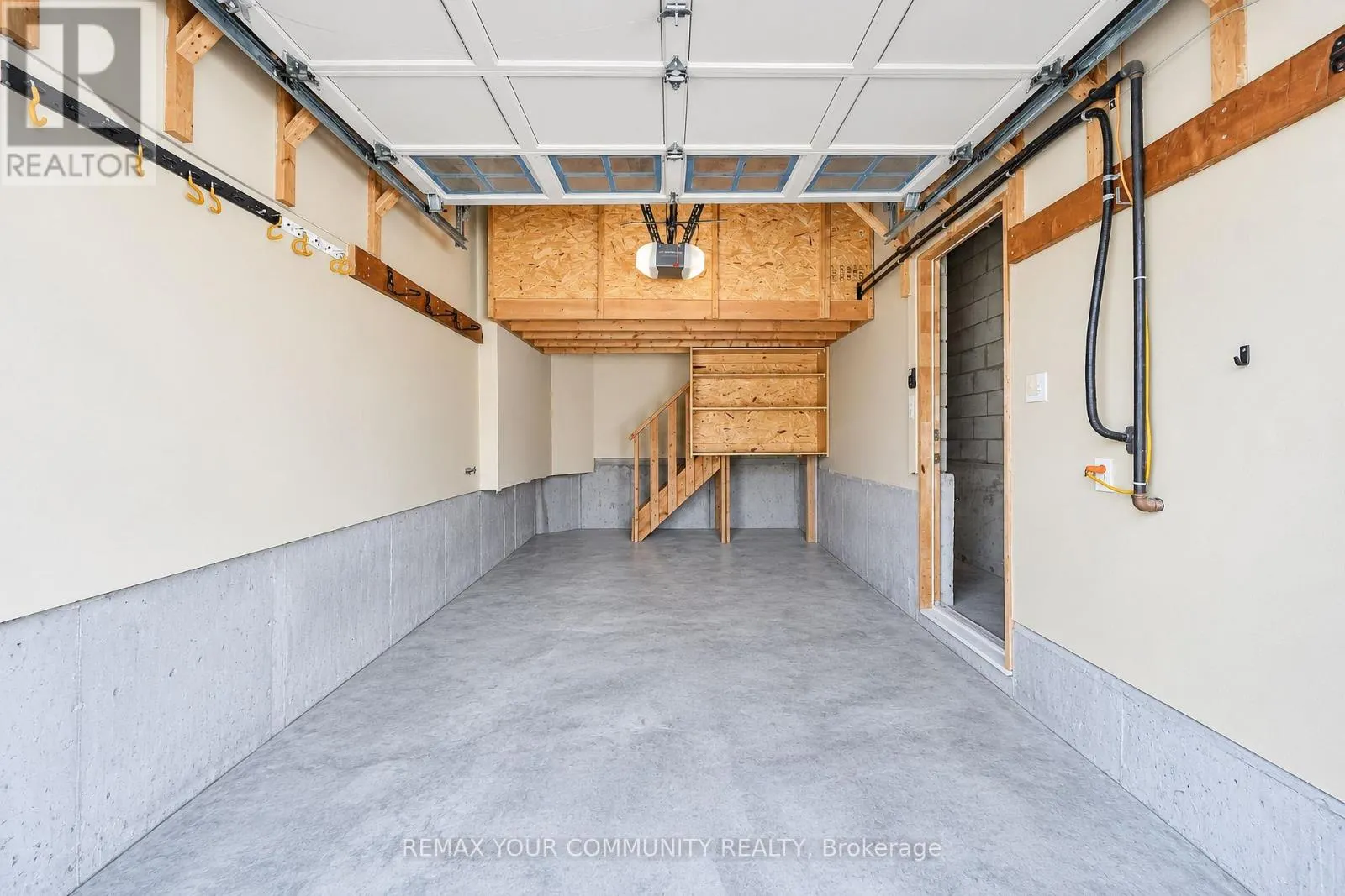 BSMT - 67 DOOLEY CRESCENT