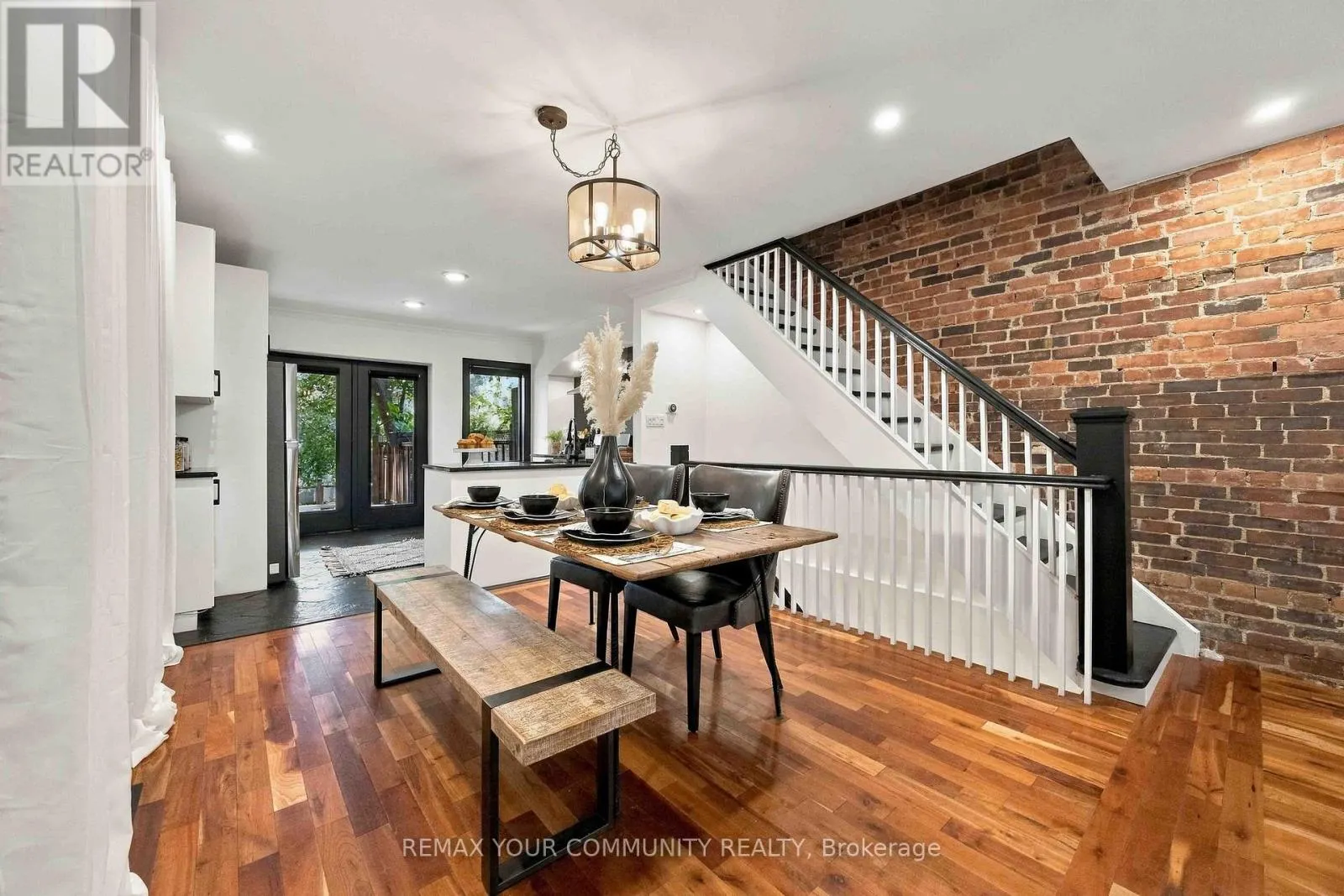 263 WAVERLEY ROAD