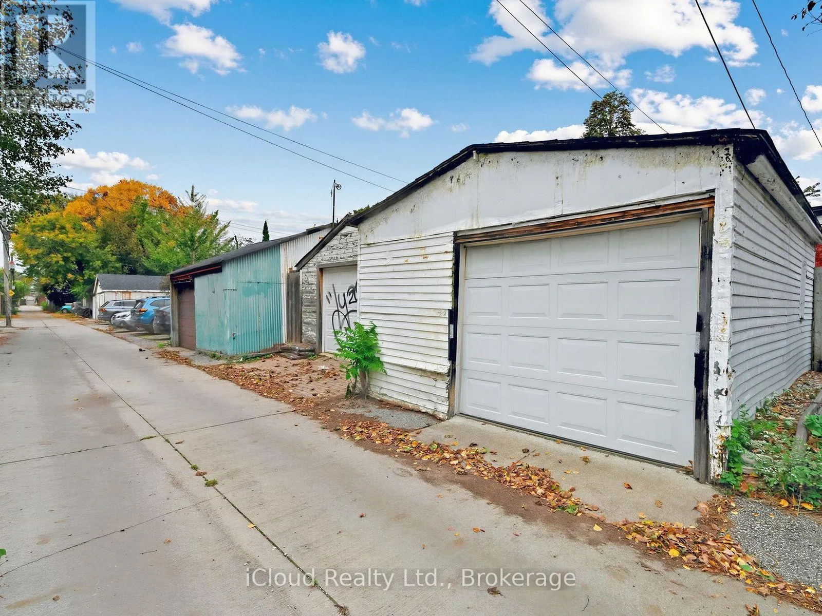 54 ARUNDEL AVENUE