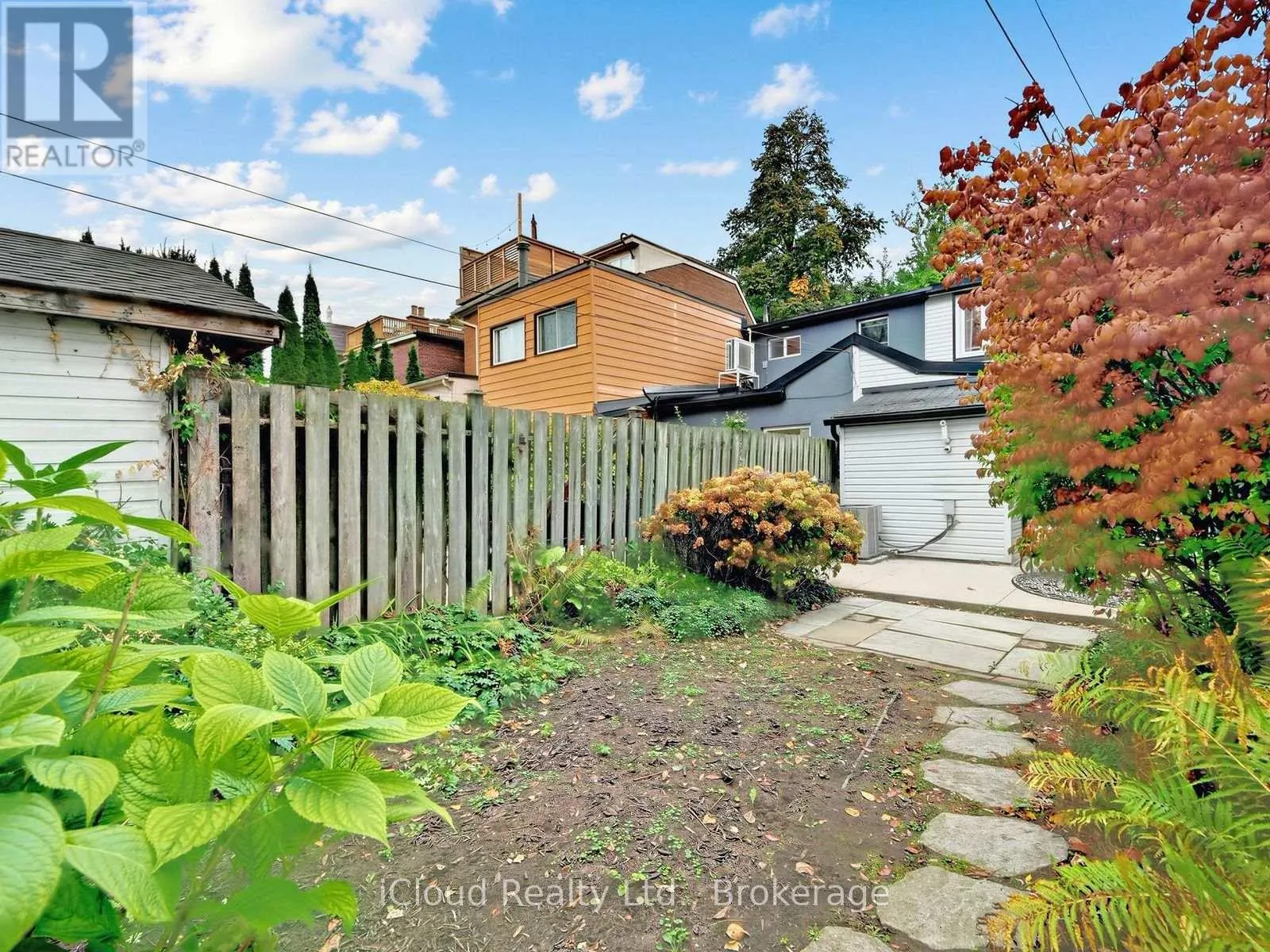 54 ARUNDEL AVENUE