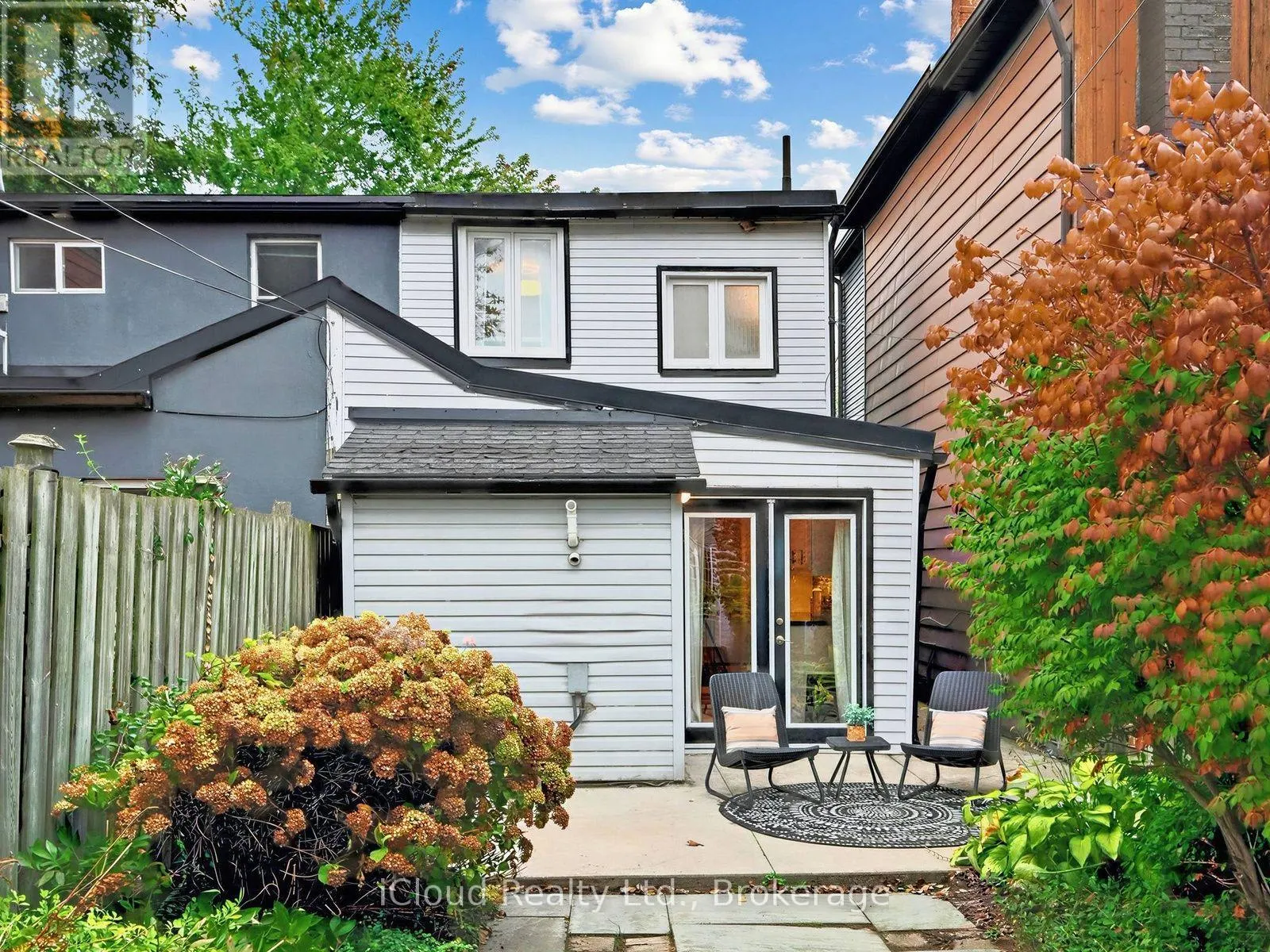 54 ARUNDEL AVENUE