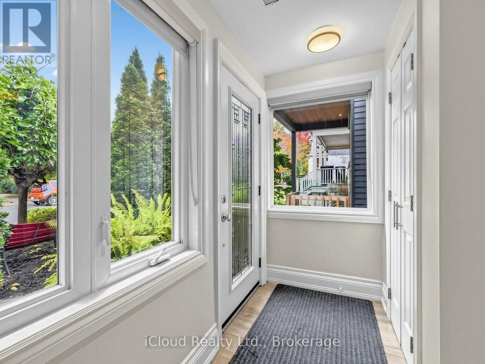 54 ARUNDEL AVENUE