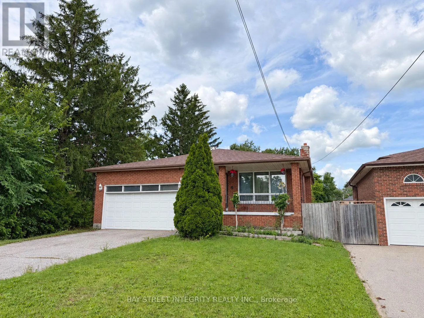 3346 ELLESMERE ROAD