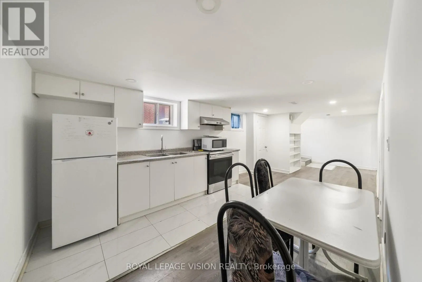 73 MCCOWAN ROAD