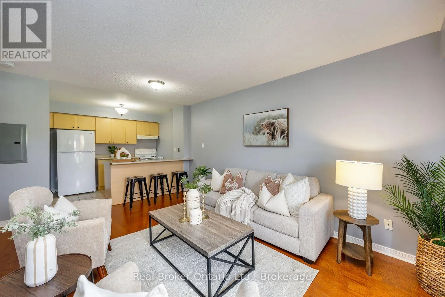 108 - 106 ASPEN SPRINGS DRIVE #108
