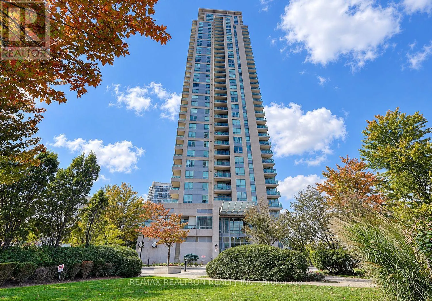 301 - 50 BRIAN HARRISON WAY